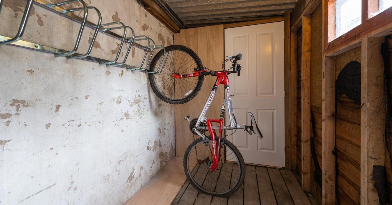 Cosy 1St Floor Flat - Kendal Lake District With Bike Storage 外观 照片